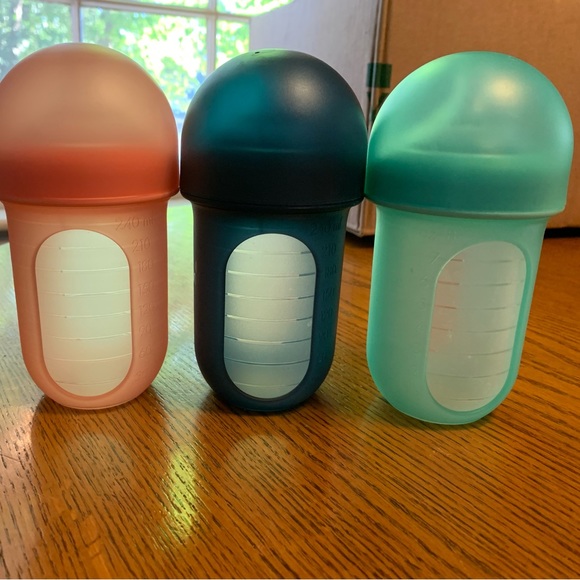 Boon Nursh bottles (8ozs). Only used twice. They come with size 2 nipples. - Picture 2 of 2